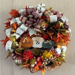 Thanksgiving Wreaths N Garlands